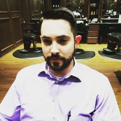 J Esquire Luxury Mens Grooming Studio 25 Photos Hair Stylists