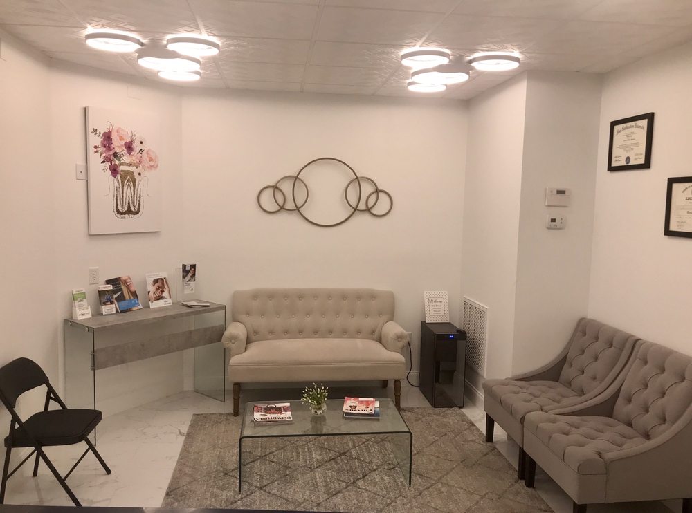 image of business Smileplicity Dentistry