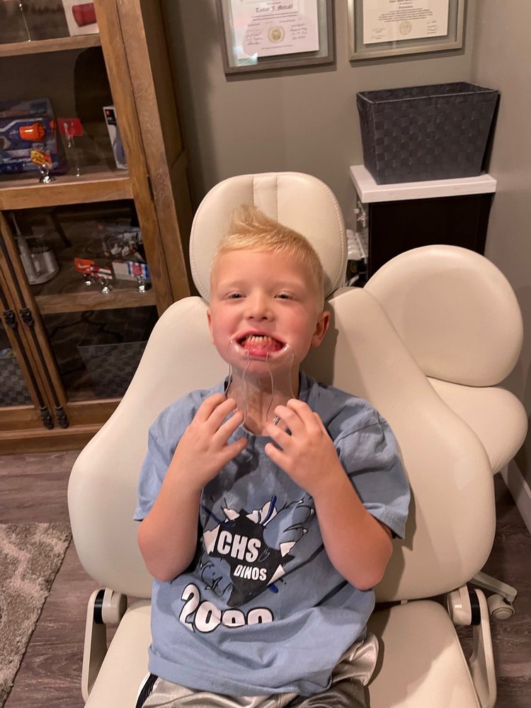 image of business Summit Dental