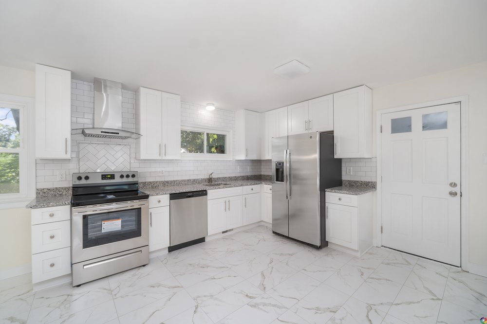 image of business Alex Flooring & Carpentry