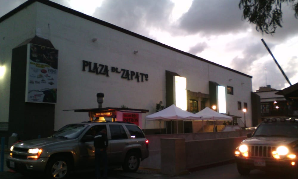 Plaza del Zapato 10 Photos & 18 Reviews Shopping Centers Erasmo