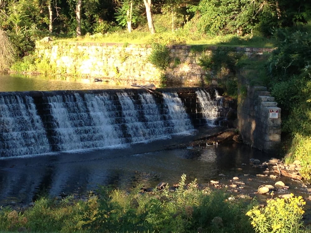 Stoney Creek Inn 23 Photos & 26 Reviews American (Traditional