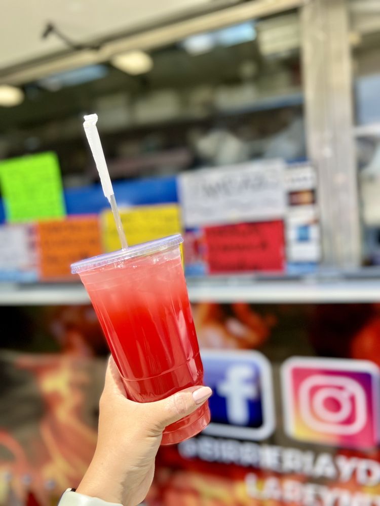 Birrieria Y Taqueria Delicias La Reynita