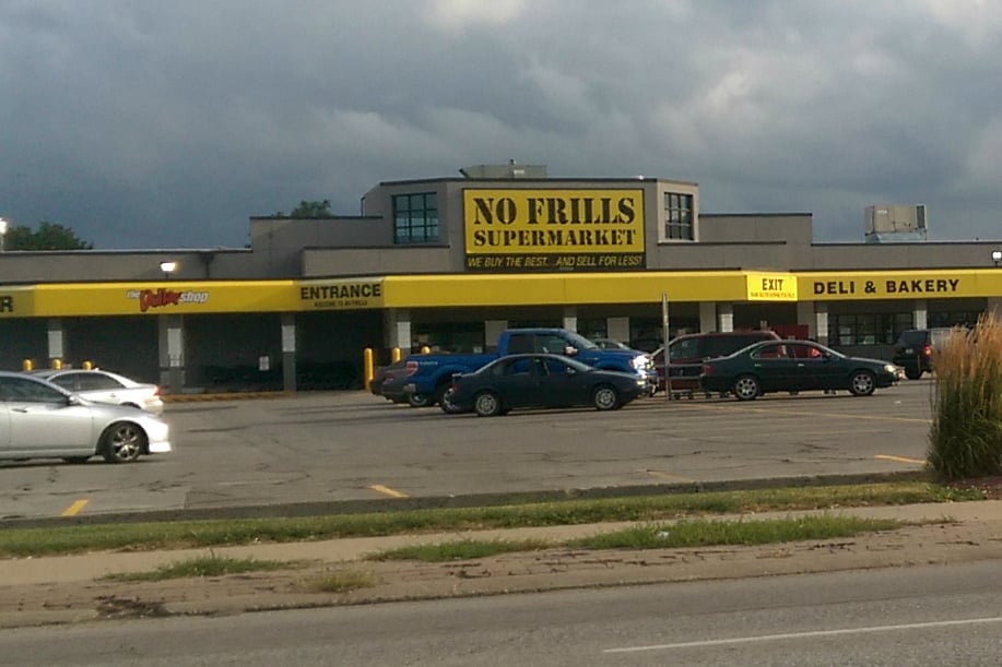 No Frills Supermarket Council Bluffs CLOSED Bakeries 1817 W Broadway, Council Bluffs