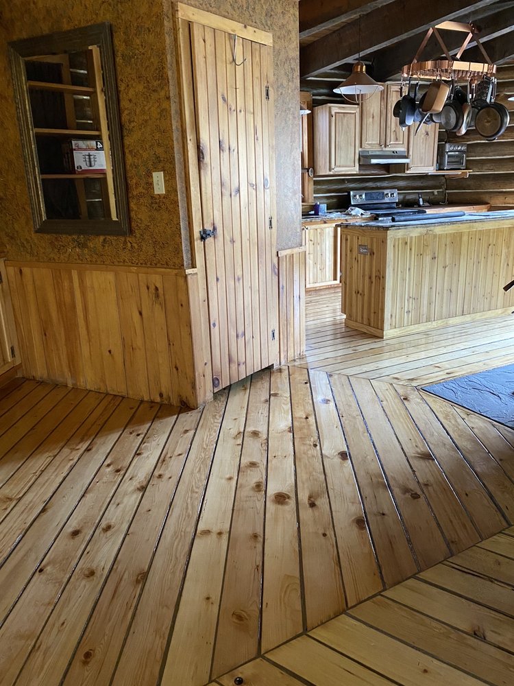 image of business Expert Hardwood Floors