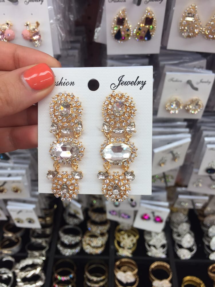 Photos For Earrings Plaza Yelp Photo Of Earrings Plaza New York Ny United States