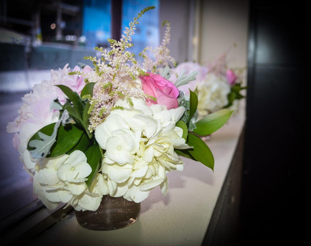Epicure Florist 36 Photos & 21 Reviews Florists 1784 West Ave