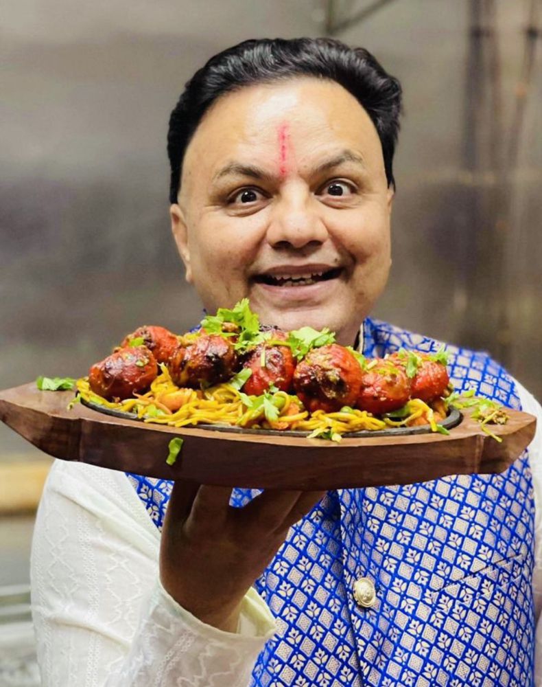Everest Cuisine-Mountain View