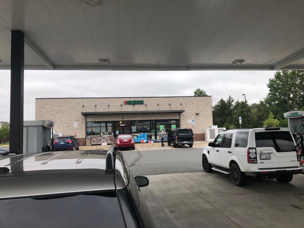 7-Eleven Photo