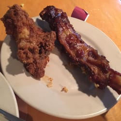 Lillian S Restaurant Closed 24 Reviews Seafood 1312 George Photo Of Lillian S Restaurant Chesapeake Va United States Fried En And Pork