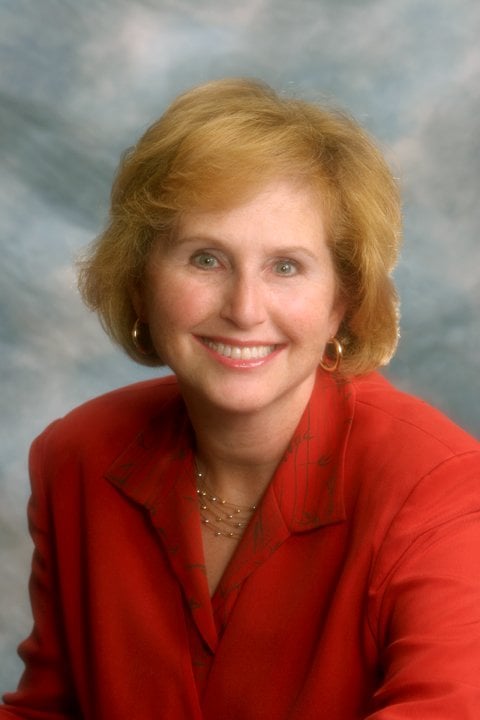 Elizabeth Banco - Berkshire Hathaway HomeServices NE