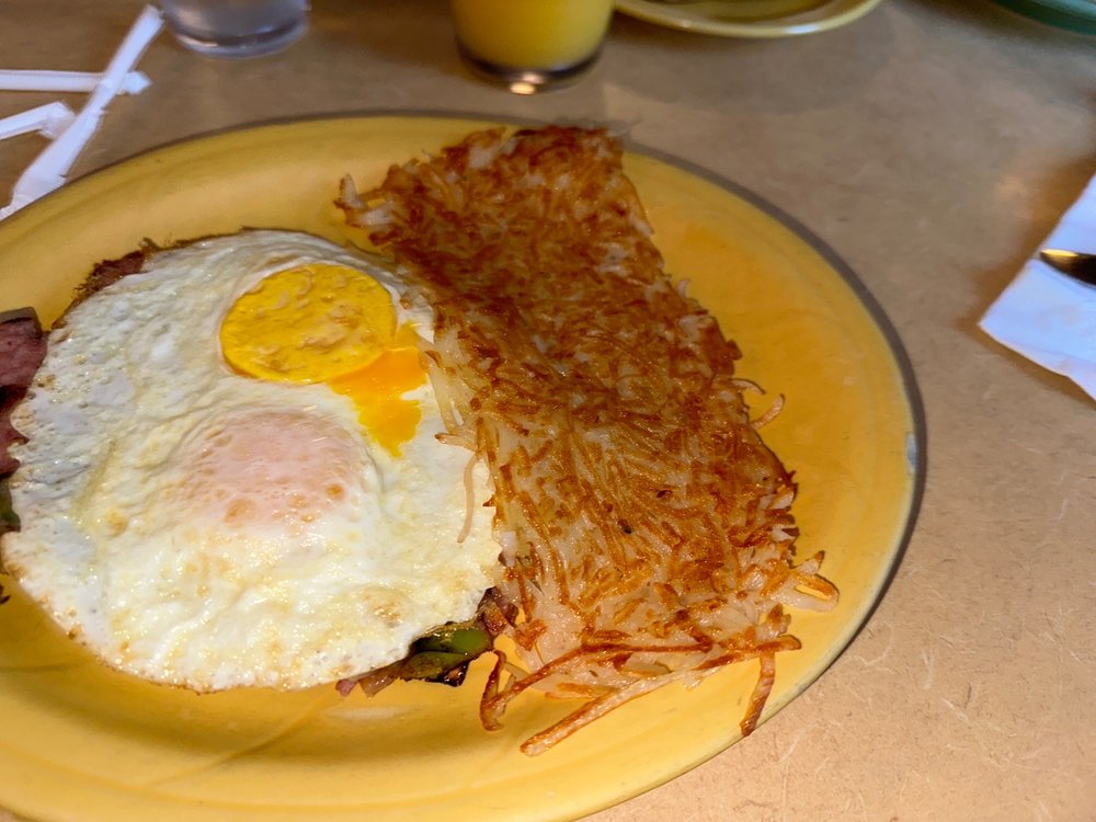Hoot's Breakfast & Lunch