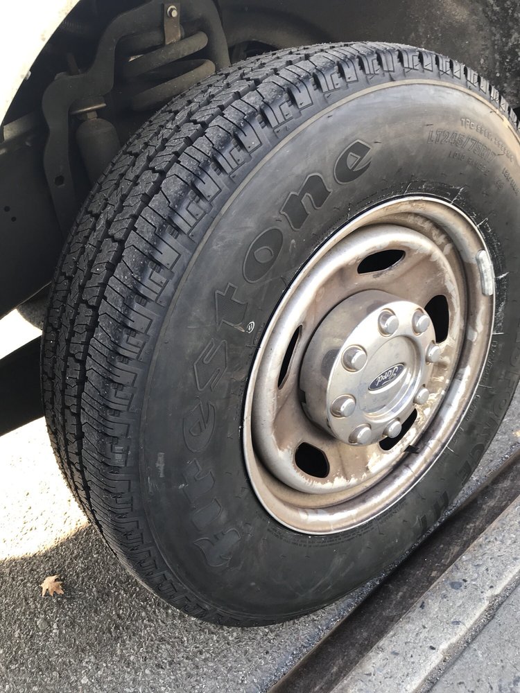 Whitey's Tire Service