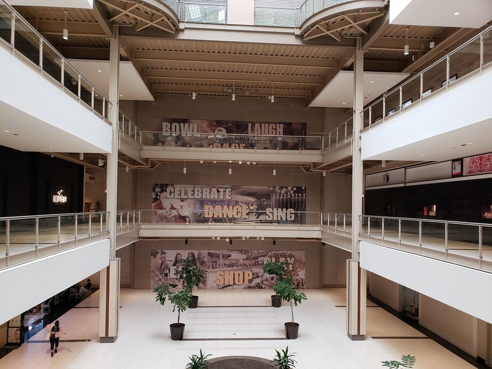 Palisades Center