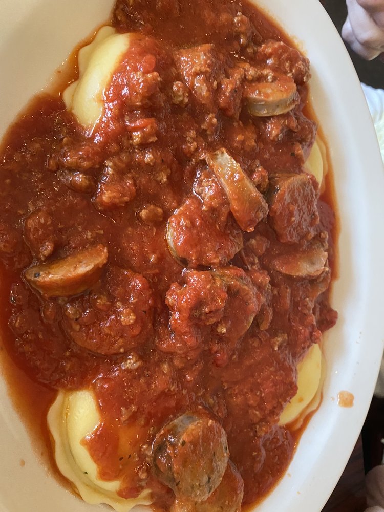 Delcato's Pizza & Italian Restaurant