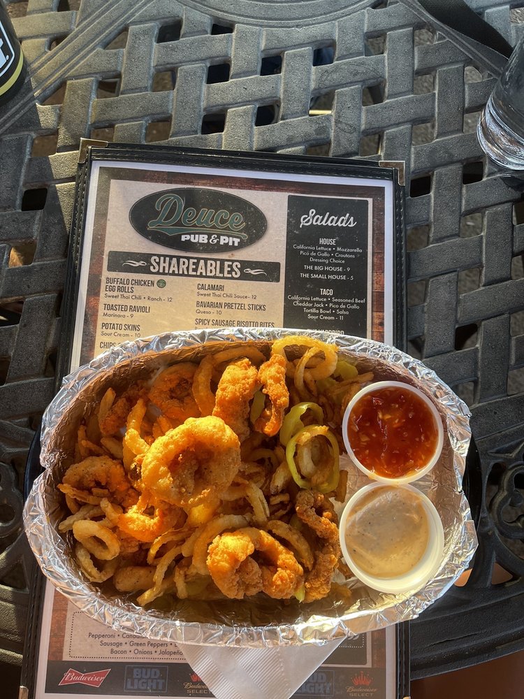 Deuce Pub & Pit