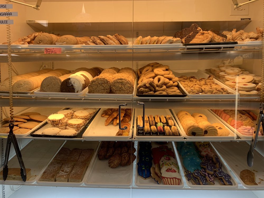 Herndon's Bodega & Bakery