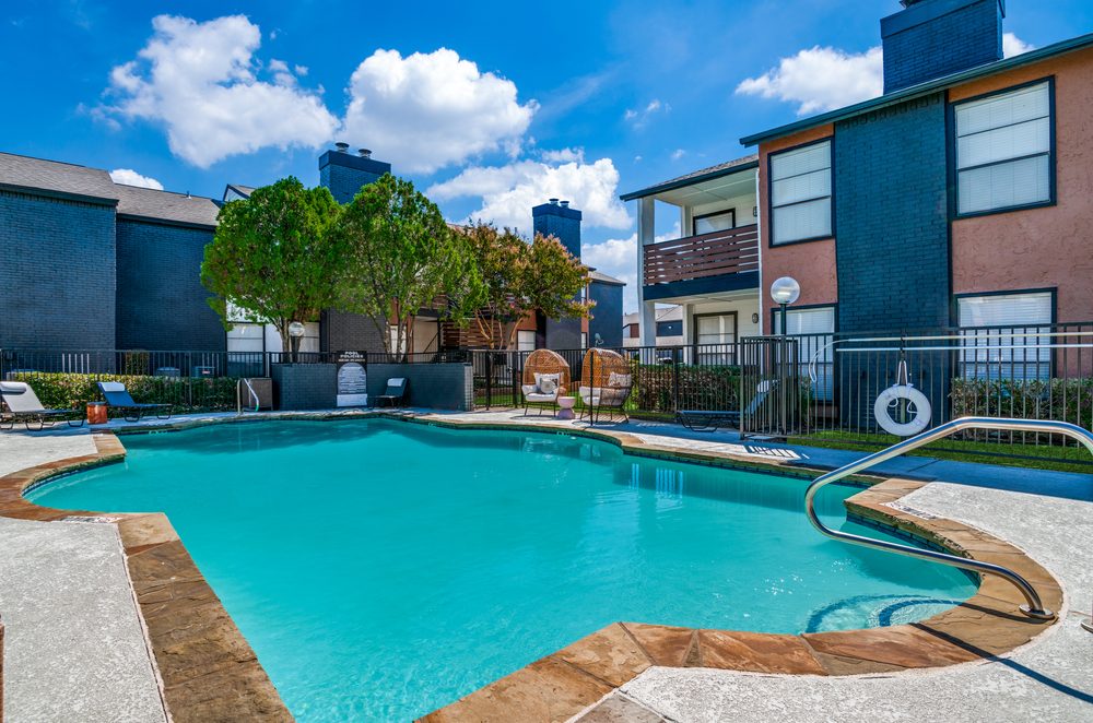 Evaline Apartments