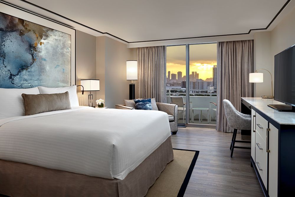 City Skyline View Room Yelp Photo Of Loews Miami Beach Hotel Fl United States City