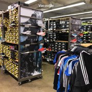 adidas factory outlet san diego adidas factory outlet vacaville california