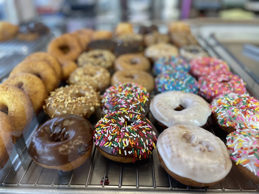 New's Donuts Ice Cream & Coffee