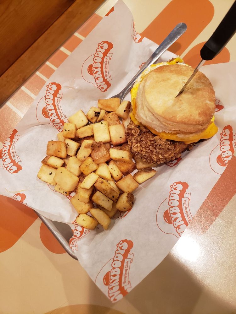 Everybody's Bruncheon Club