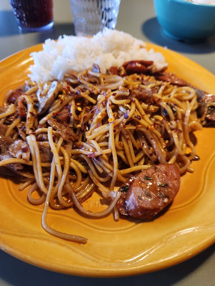 HuHot Mongolian Grill