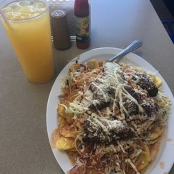 Catrachos Restaurant Honduran 330 S Green Bay Rd Waukegan Il Photo Of Catrachos Restaurant Waukegan Il United States Tajadas With Very Flavorful