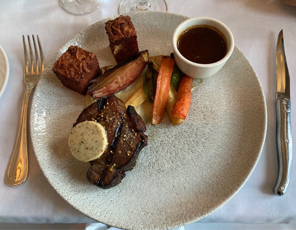 Arôme Seafood & Grill