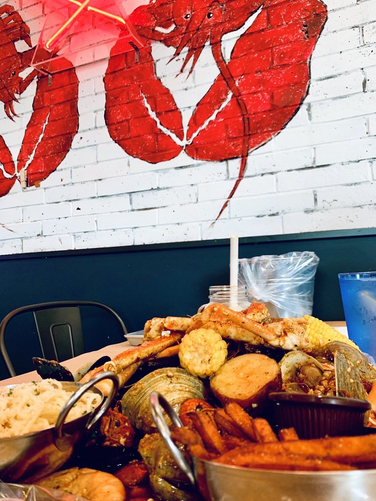 Dancing Camaron Cajun Seafood Boil Dancing Camaron Cajun Seafood Boil