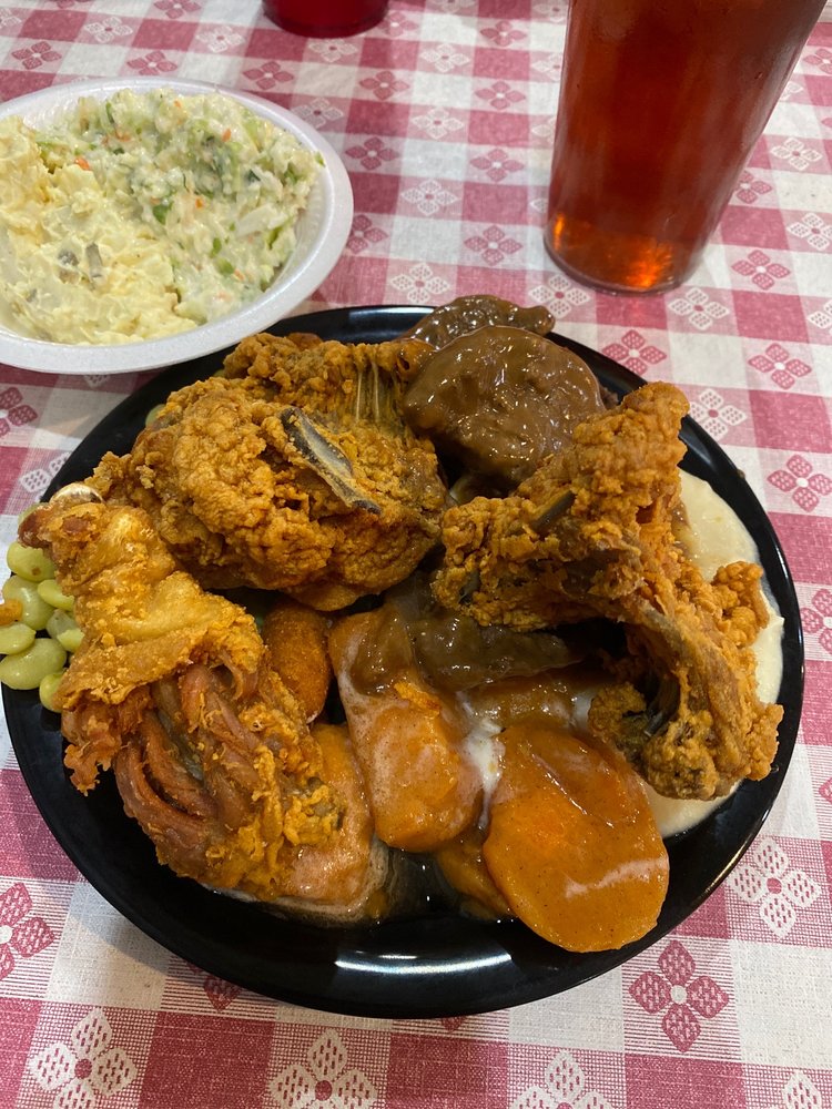 Finn Oliver's Family Restaurant