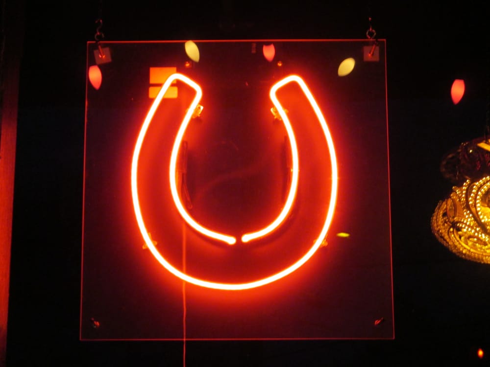 Lucky Horseshoe Lounge 12 Photos & 15 Reviews Lounges 2524 SE Clinton St, Hosford