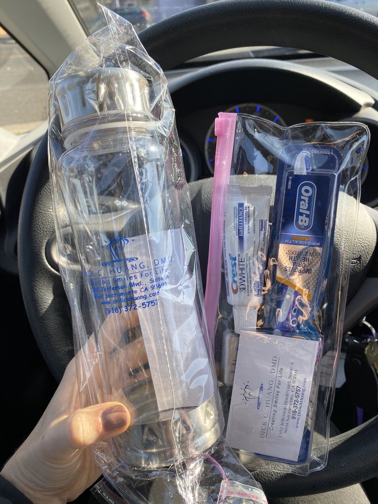 image of business Dick Huang DMD