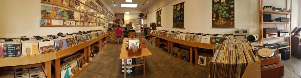 Warbler Records & Goods