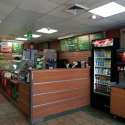 Subway Sandwiches 6716 Suitland Rd Md Restaurant Photo Of Subway Suitland Md United States