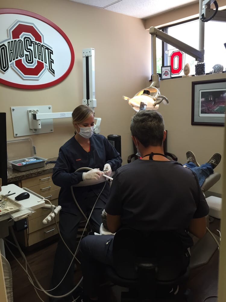 image of business Crockett Michael, DDS