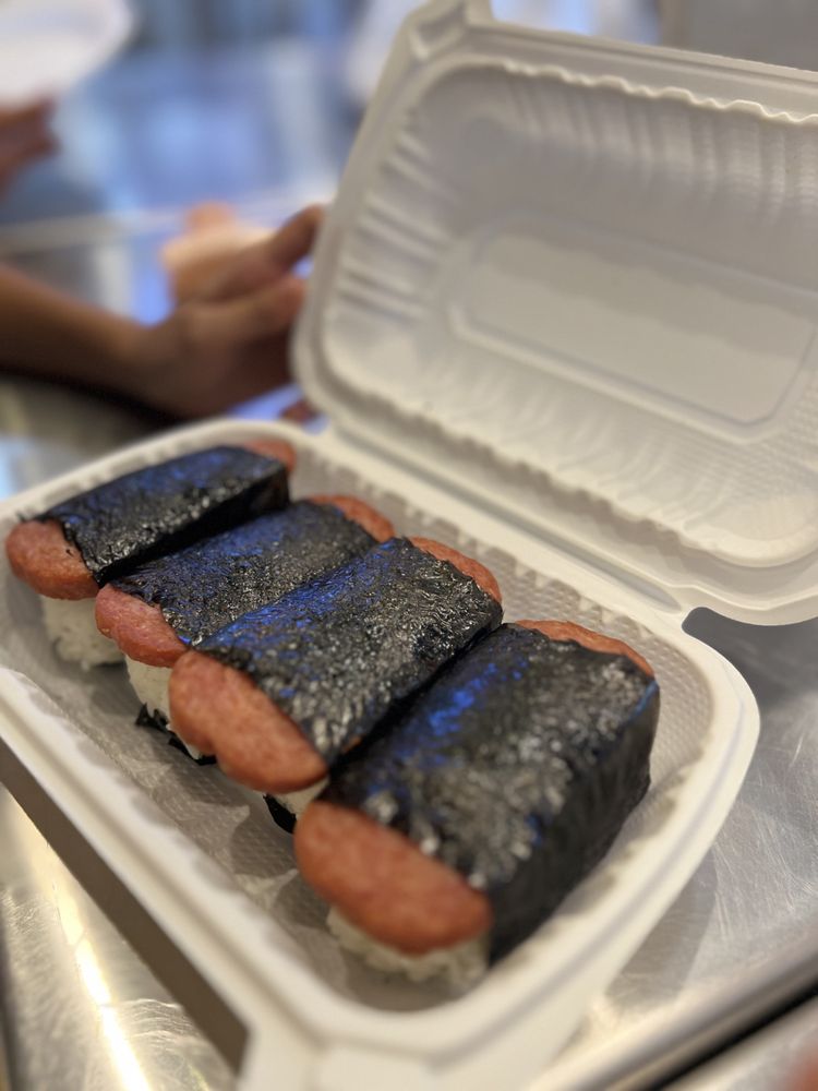 Q & Q Hawaiian BBQ