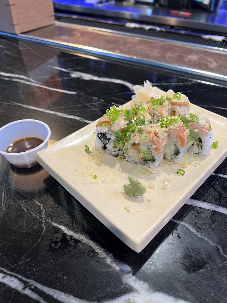 Nova's Sushi Bar & Grille