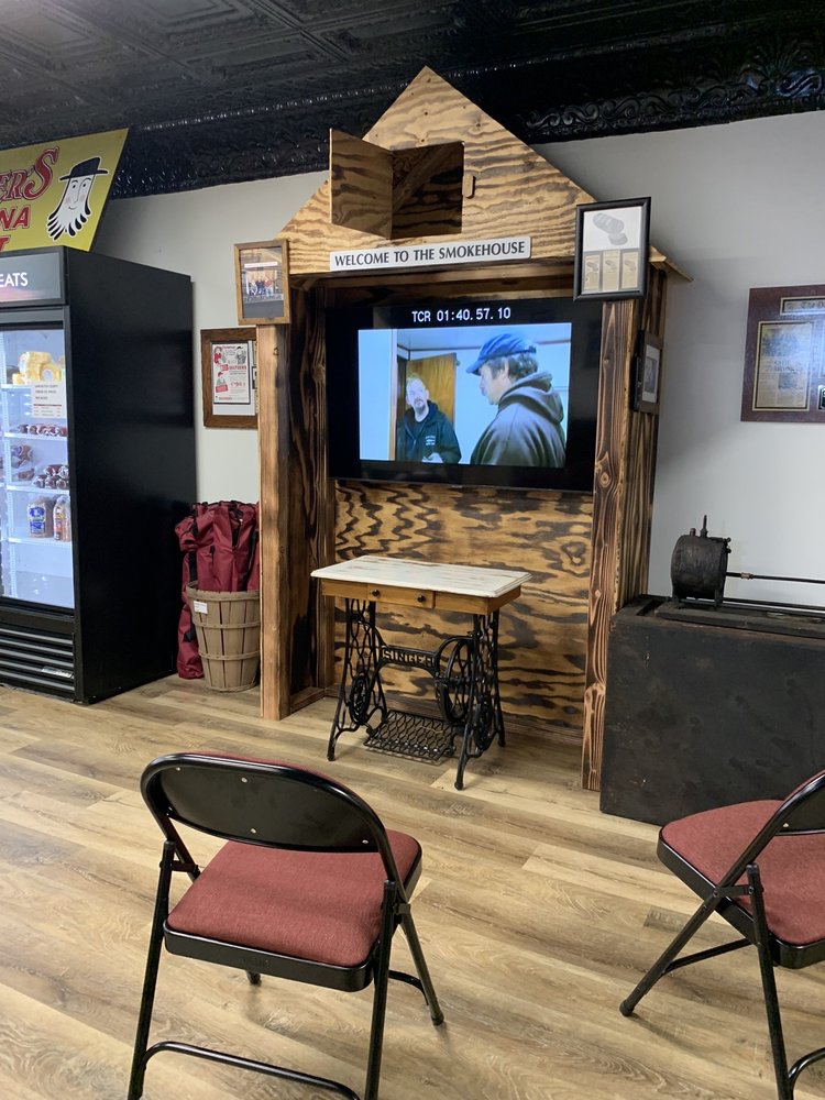 Seltzer’s Smokehouse Meats