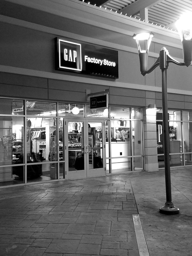 Gap Outlet Stores 915 Ridgewalk Pkwy F610, Woodstock, GA Phone