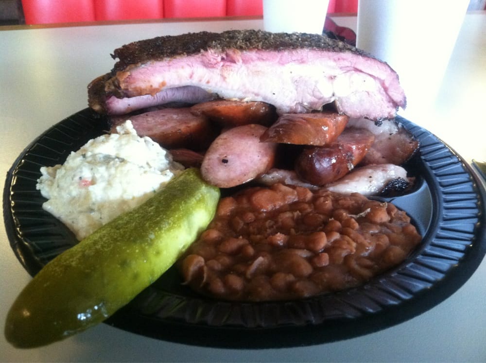 Big Rusty’s BBQ CLOSED Barbeque 19000 US Hwy 281 S, Windthorst