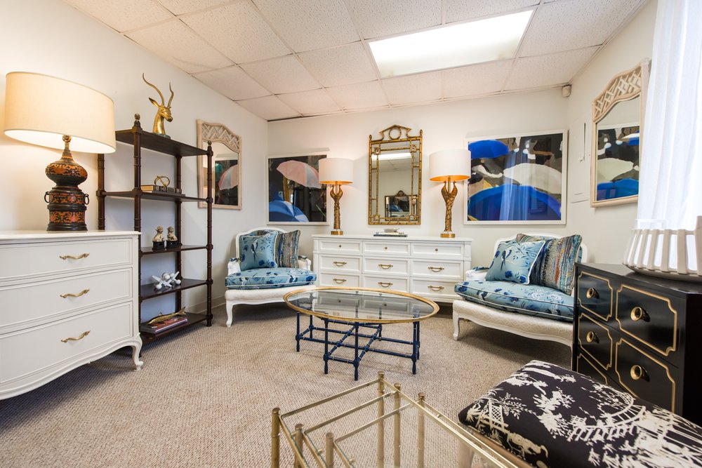 Steins Furniture & Lacquer Studio