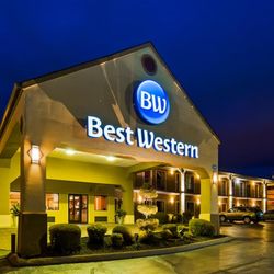 Best Western Carriage House Inn Suites 17 Photos Hotels 1936 Photo Of Best Western Carriage House Inn Suites Jackson Tn United States
