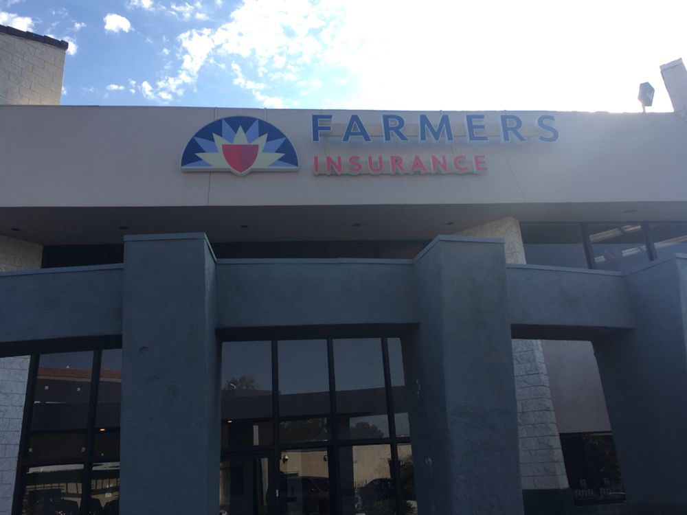 Farmers Insurance - Daniel Trinh