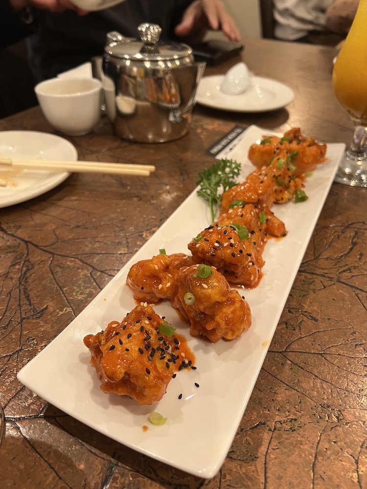 Mai's Vietnamese Restaurant