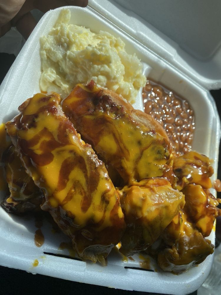 David Jones Granddaddy World Famous BBQ