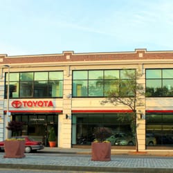 Herb Chambers Toyota Of Boston 37 Photos 195 Reviews Car Herb Chambers Toyota Boston