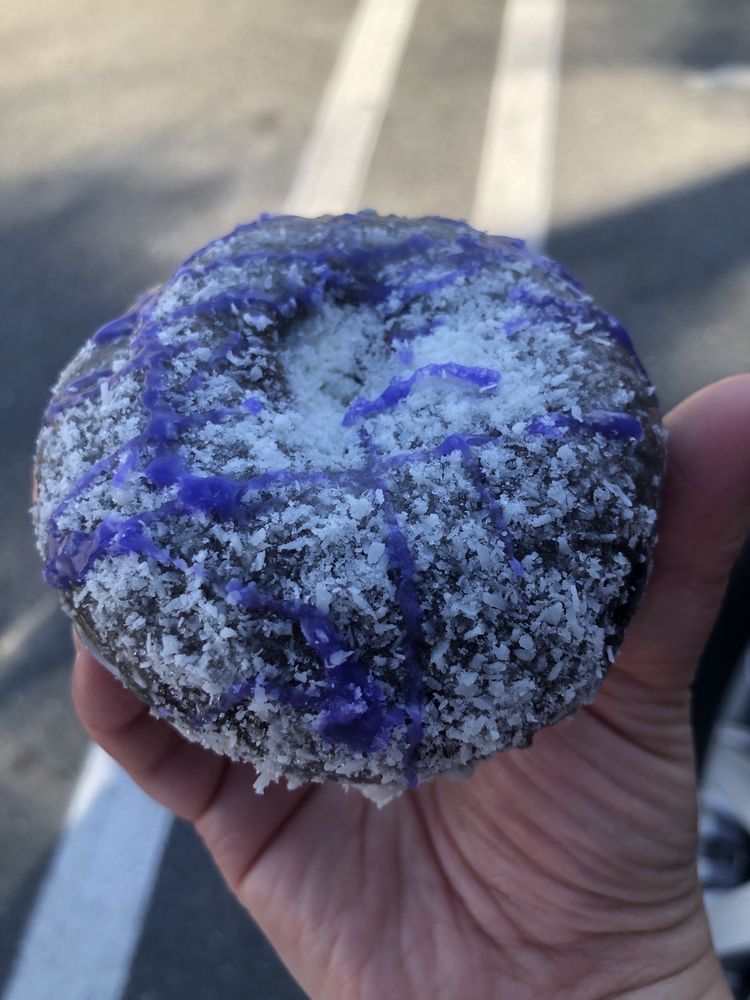 DK's Donuts