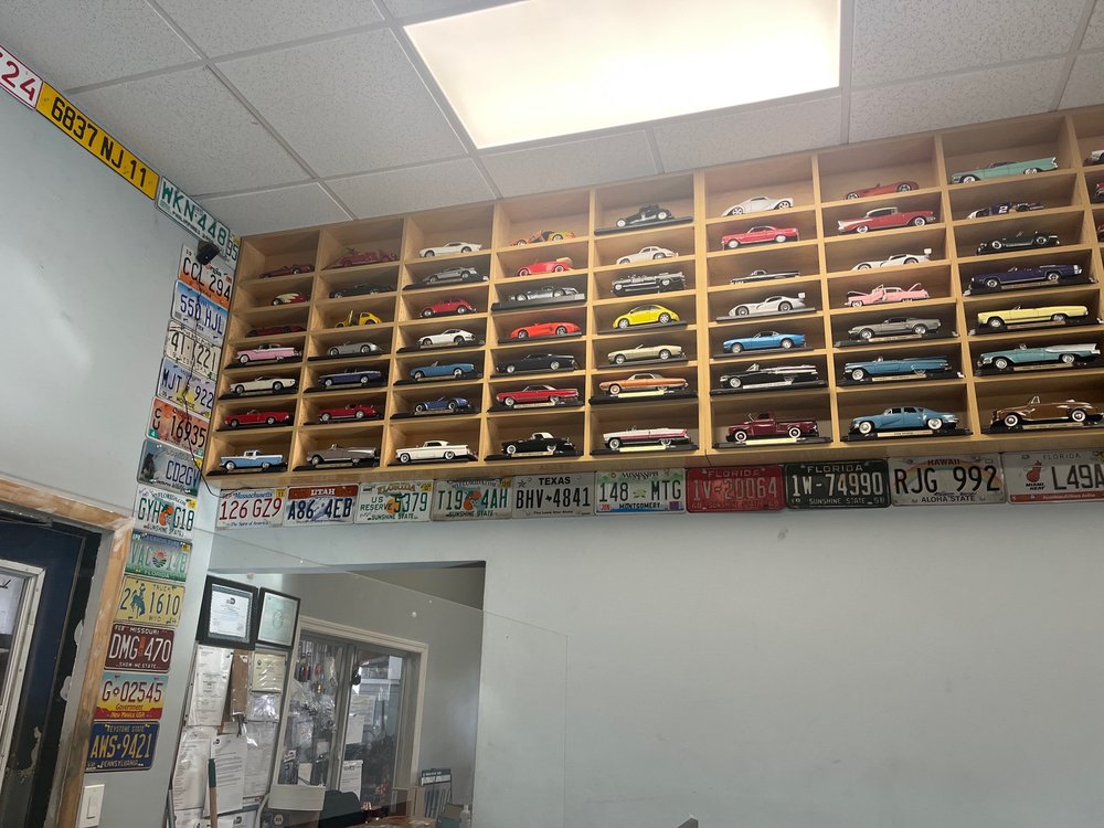 Charlies Auto Repair