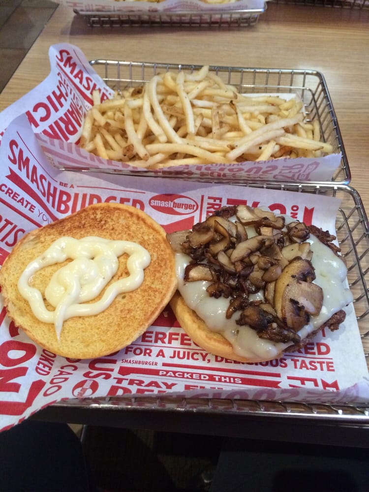 Smashburger 35 Photos & 71 Reviews Burgers 5230 N Nevada Ave
